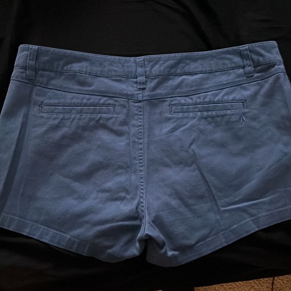 Volcom blue khaki shorts - Picture 4 of 4